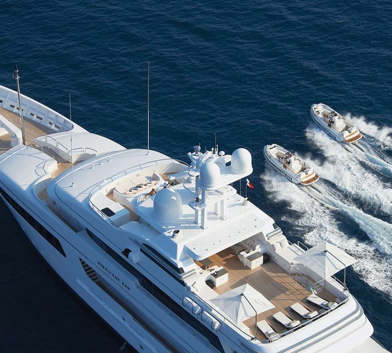 Yacht HURRICANE RUN, Feadship CHARTERWORLD Luxury Superyacht Charters